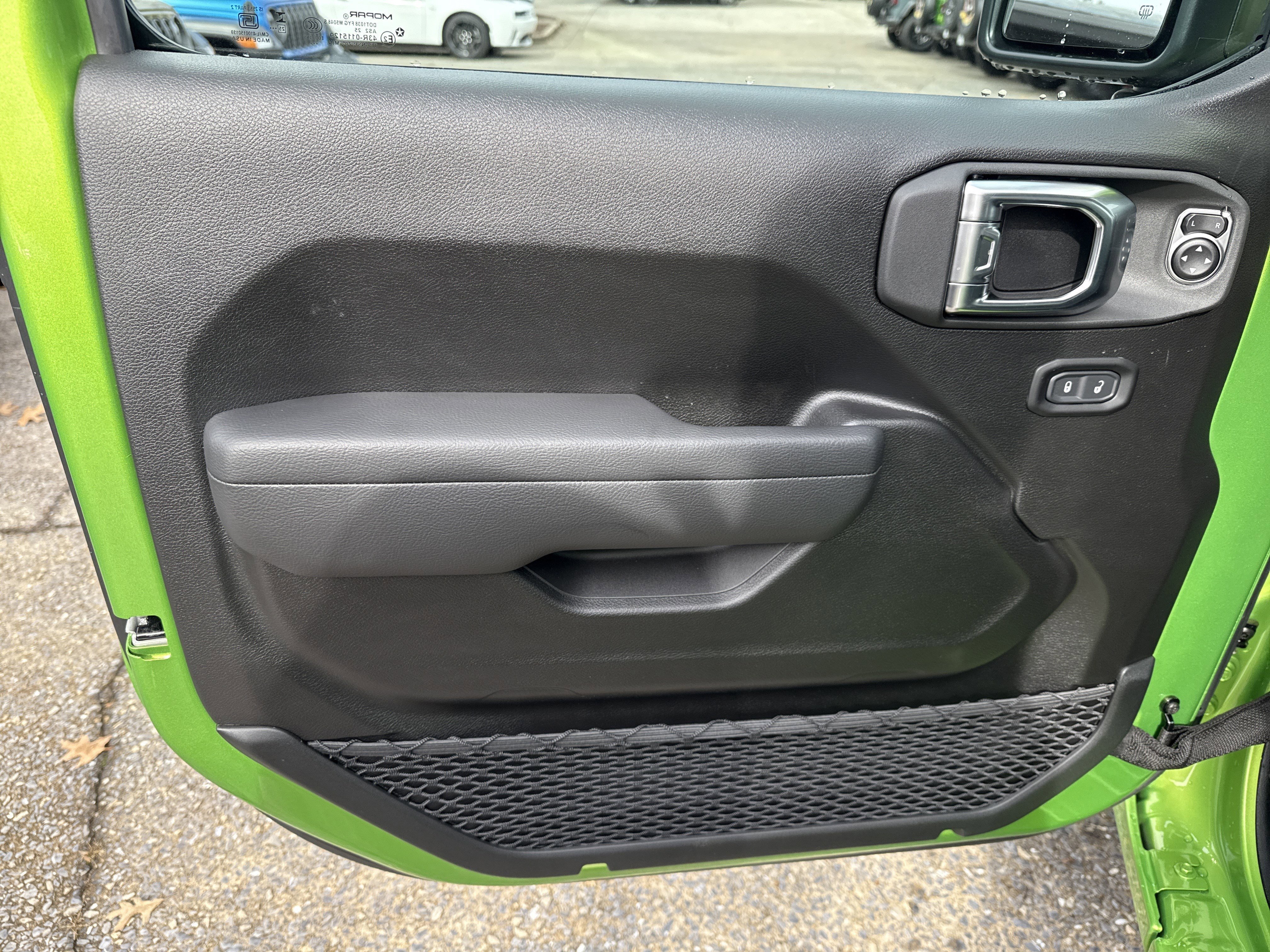 New 2026 Mojito Clearcoat Jeep Sport S image 10