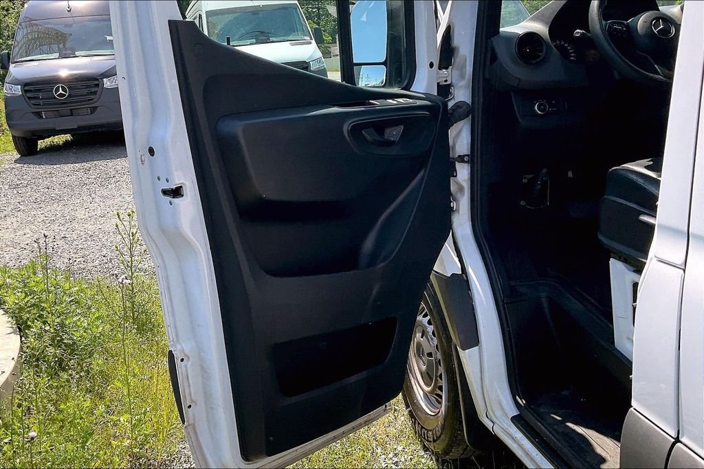 2023 Mercedes-Benz Sprinter Cargo Van Base - Photo 14
