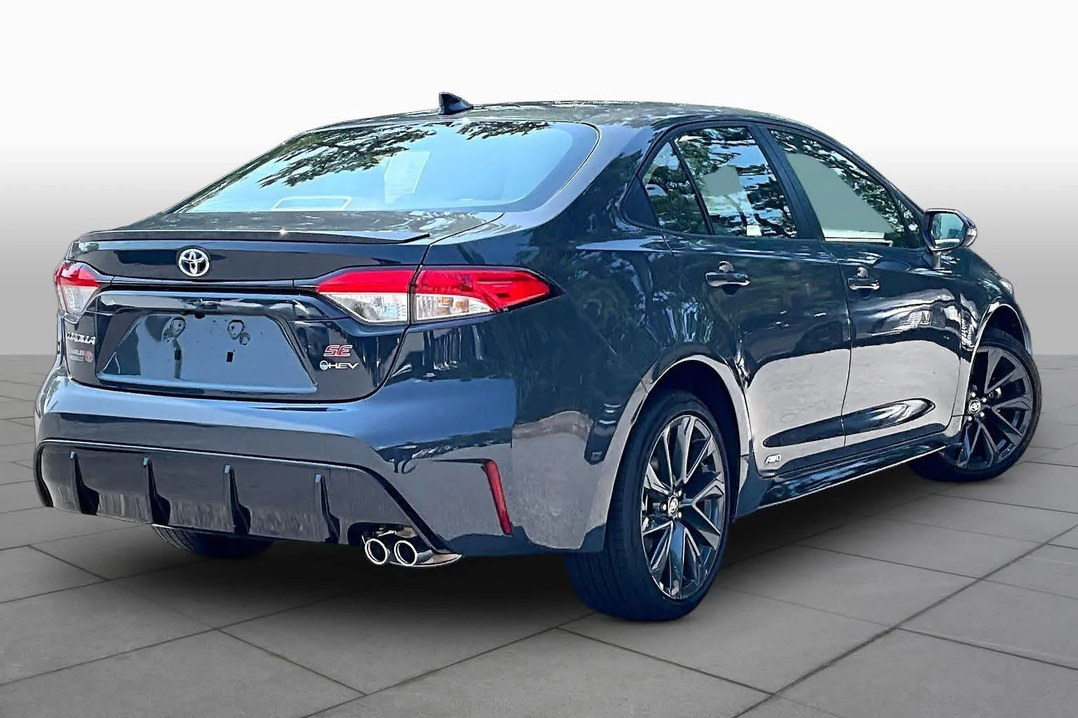 Used 2025 Underground Toyota Hybrid SE image 12