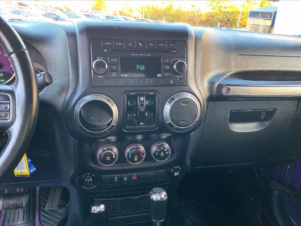 Used 2018 Xtreme Purple Pearlcoat Jeep Unlimited Sport image 25