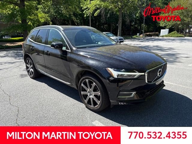 Used 2021 Black Volvo T5 Inscription image 1