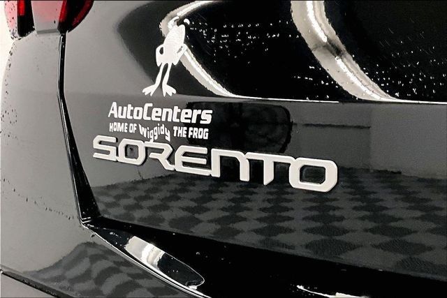 2025 Kia Sorento SX - Photo 9