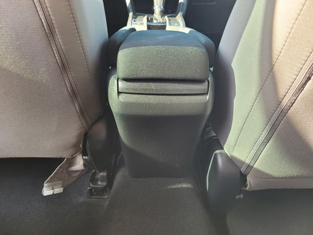 Used 2016  Honda EX image 17