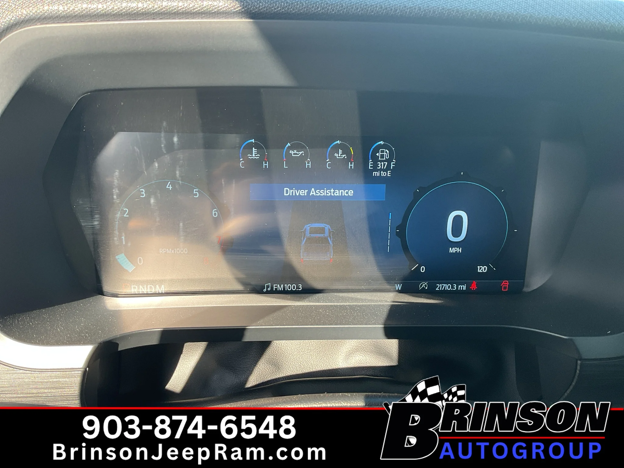 Used 2024 Oxford White Ford XLT image 29
