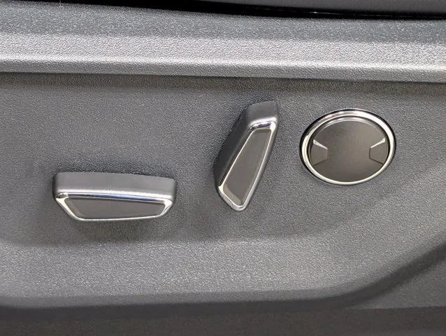 New 2026 Agate Black Metallic Ford Lariat® image 53
