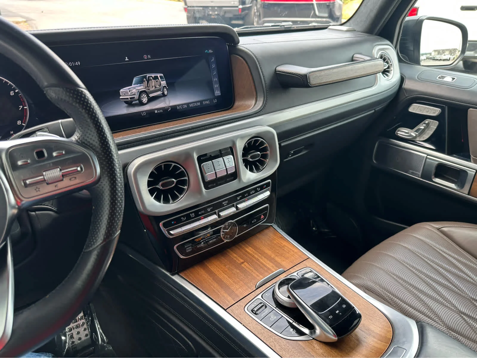 Used 2022 MANUFAKTUR Platinum Magno Mercedes-Benz G 550 image 20
