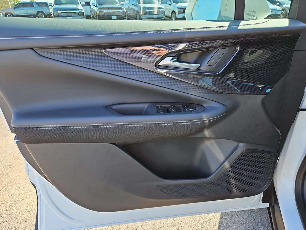 2026 Chevrolet Blazer EV LT - Photo 21