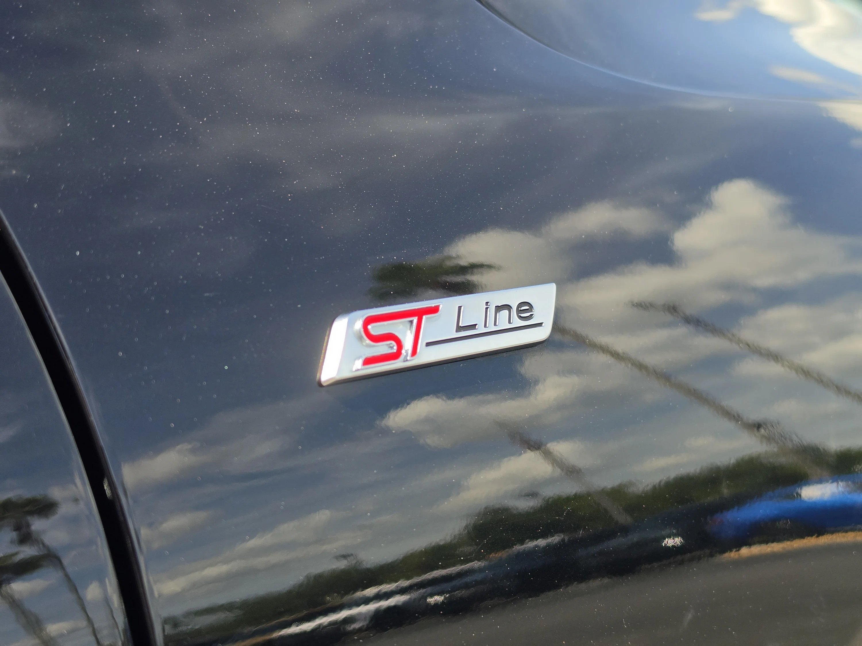 Used 2024 Black Metallic Ford ST-Line image 17