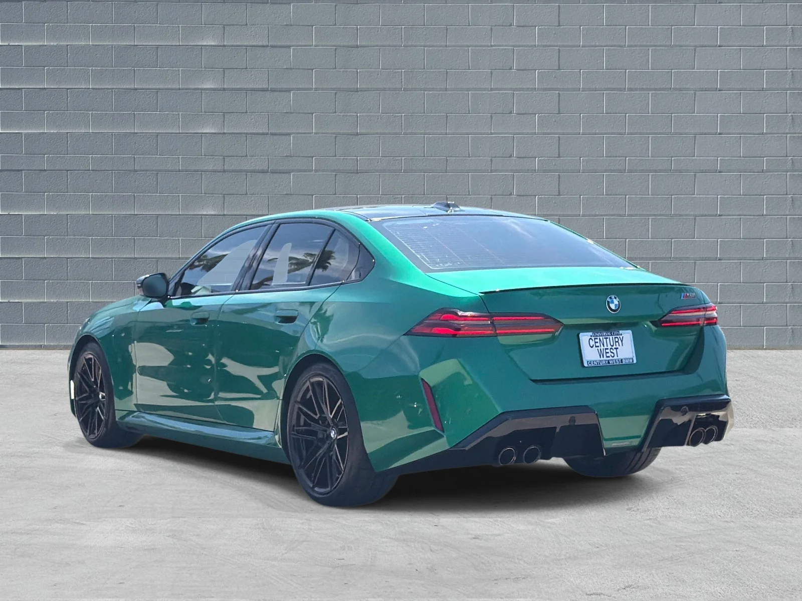 New 2026 Isle of Man Green Metallic BMW  image 3