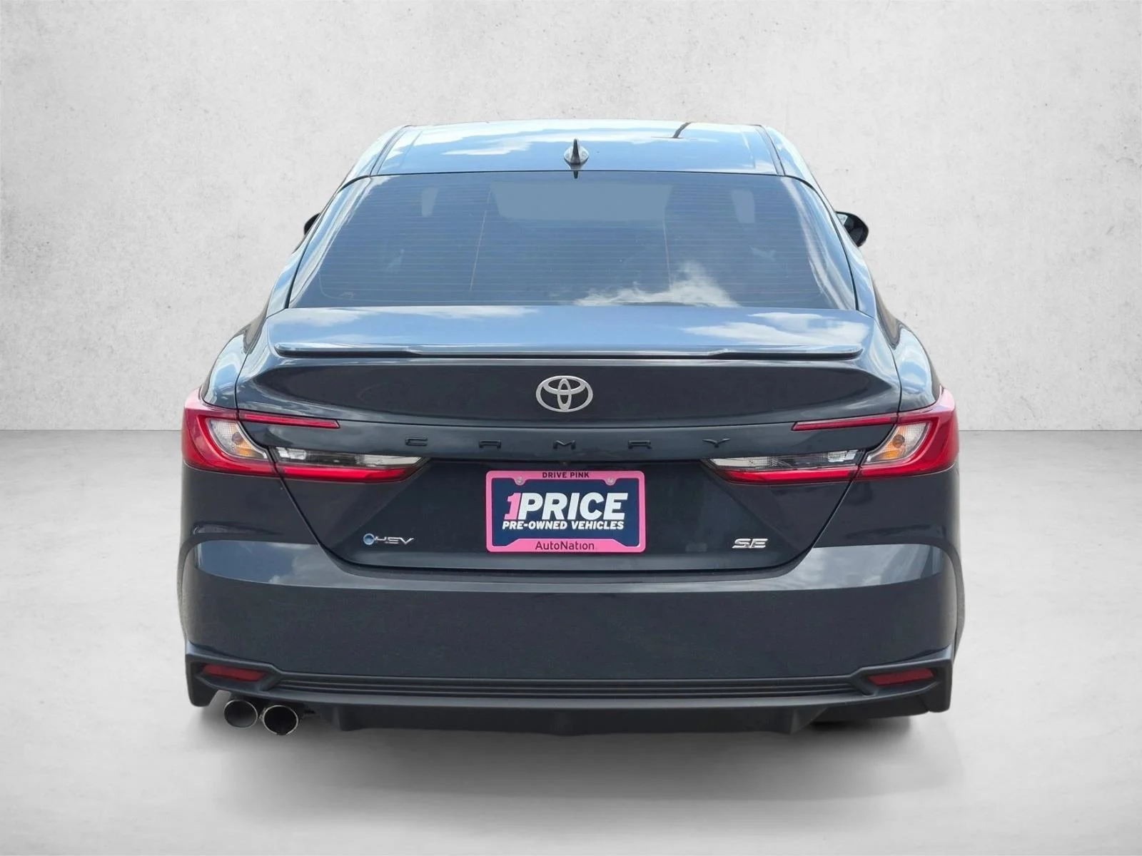 Used 2025 Underground Toyota LE image 6