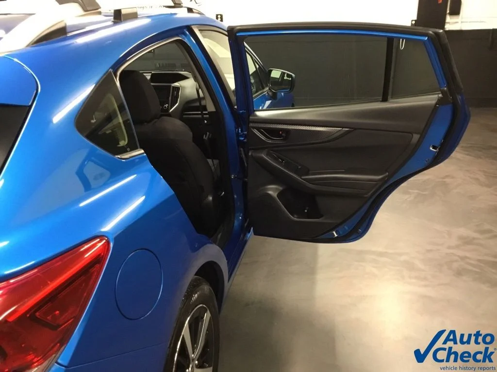 Used 2020 Blue Subaru Premium image 34