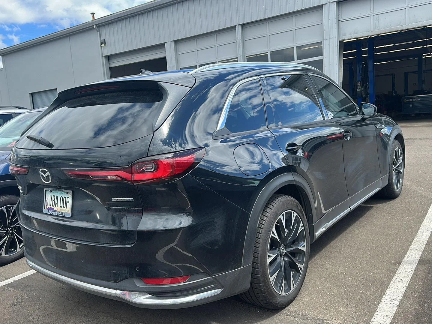 Certified Used 2024 Jet Black Mica Mazda Premium image 4
