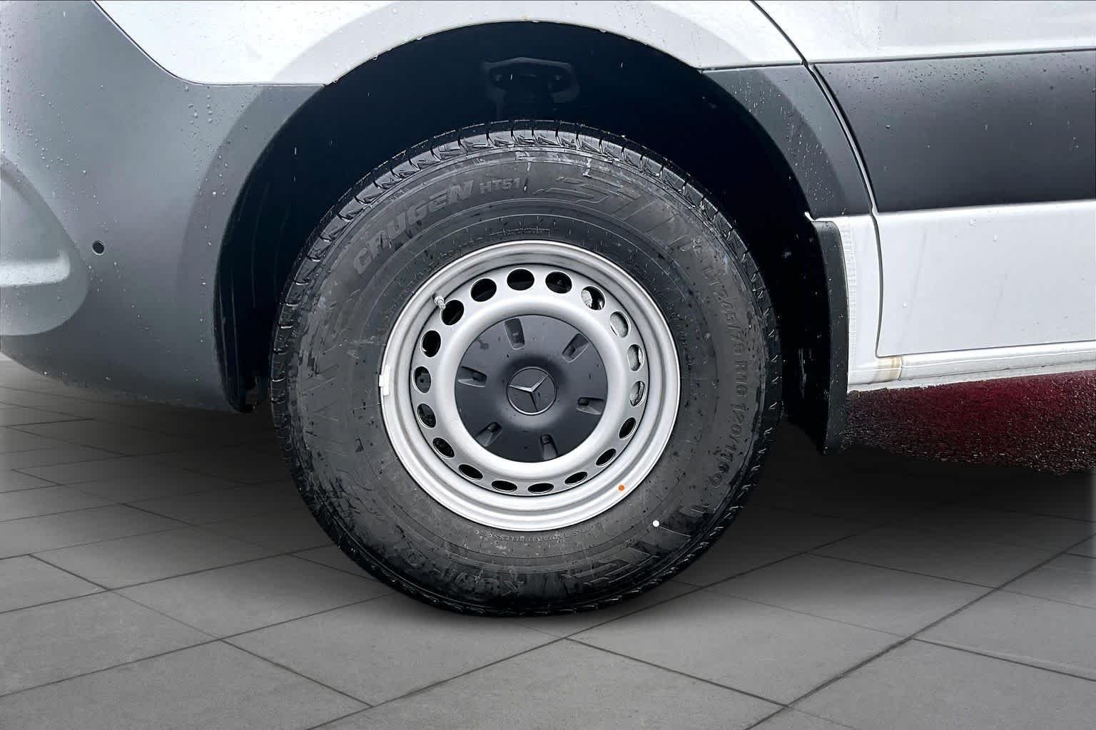 2025 Mercedes-Benz Sprinter Cargo Van Base - Photo 18