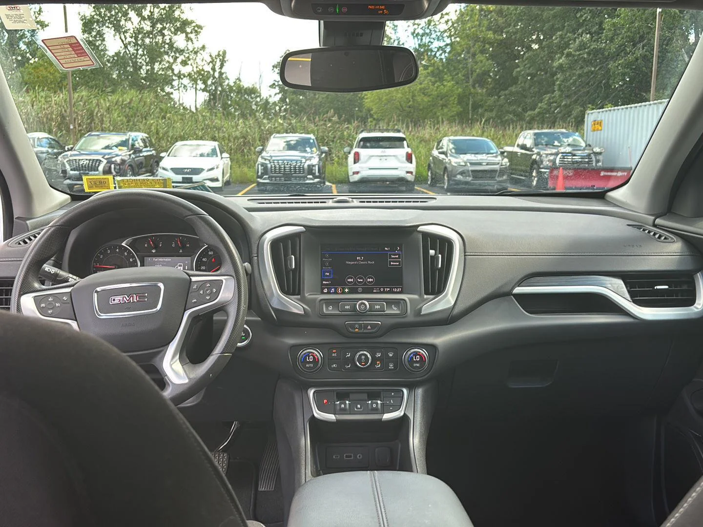Used 2023 Summit White GMC SLE image 19