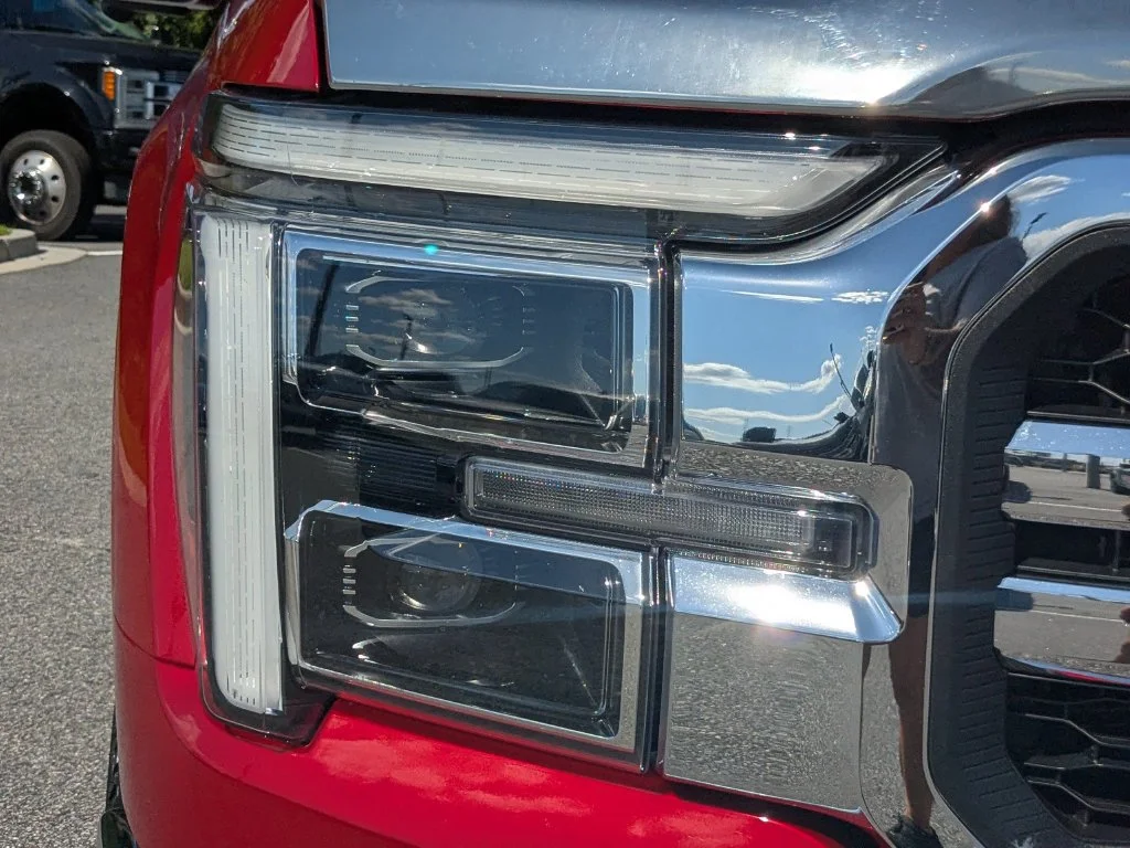 Used 2025 Red Ford Lariat image 11