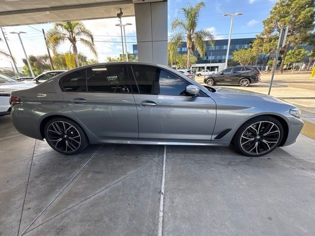 Used 2023 Skyscraper Gray Metallic BMW 540i image 4