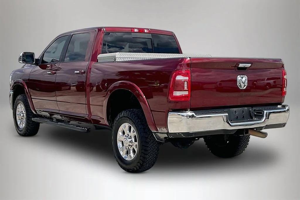 Used 2022 Red Ram Laramie image 4