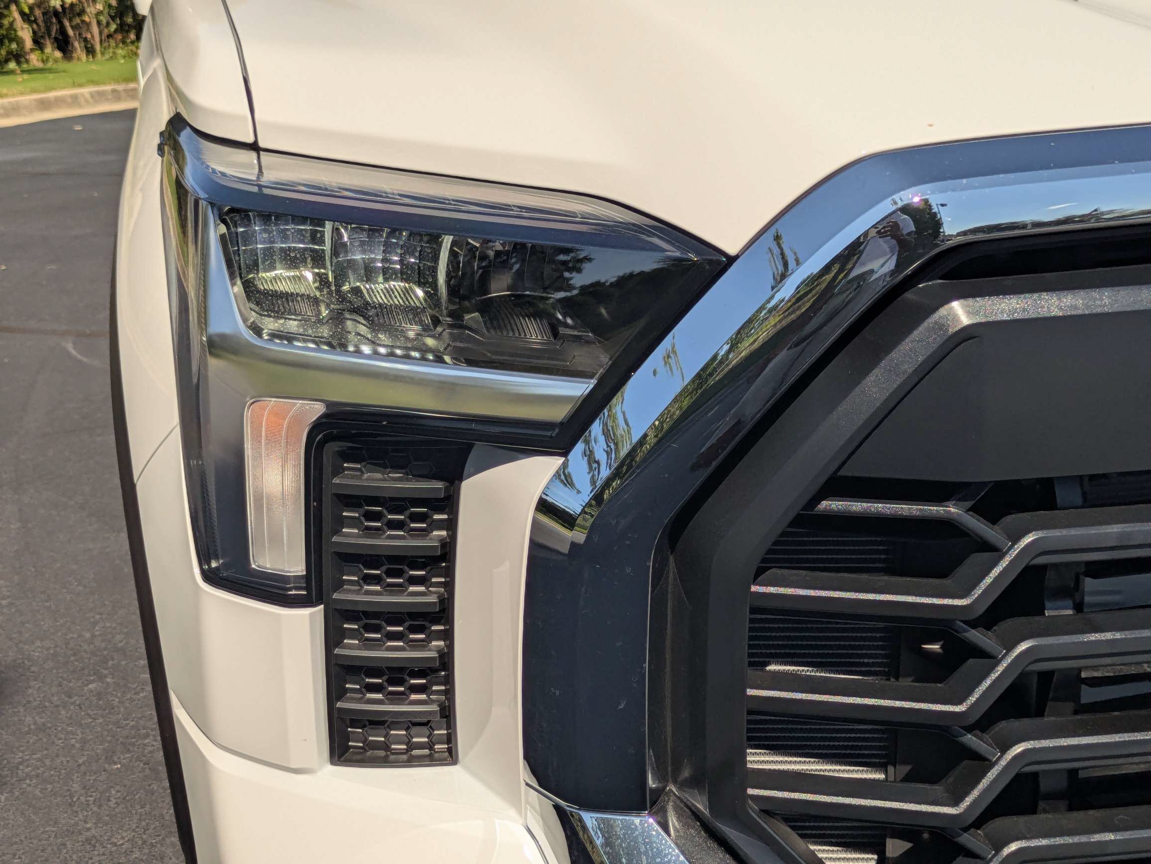 New 2026 Ice Cap Toyota SR5 image 11