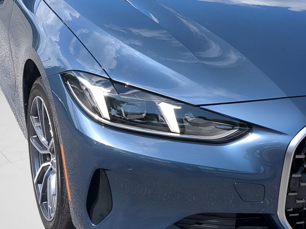 2026 BMW 4 Series 430i - Photo 10