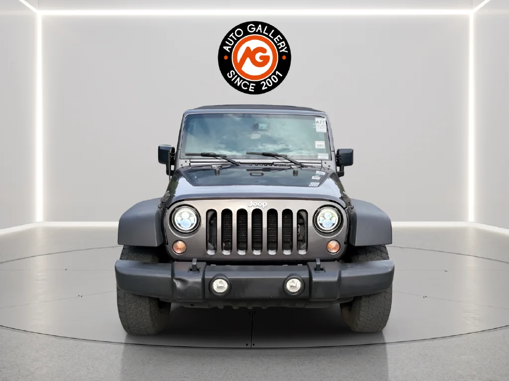Used 2017 Gray Jeep Unlimited Sport image 2
