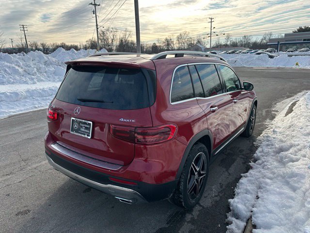 New 2026 MANUFAKTUR Patagonia Red Metallic Mercedes-Benz GLB 250 image 43