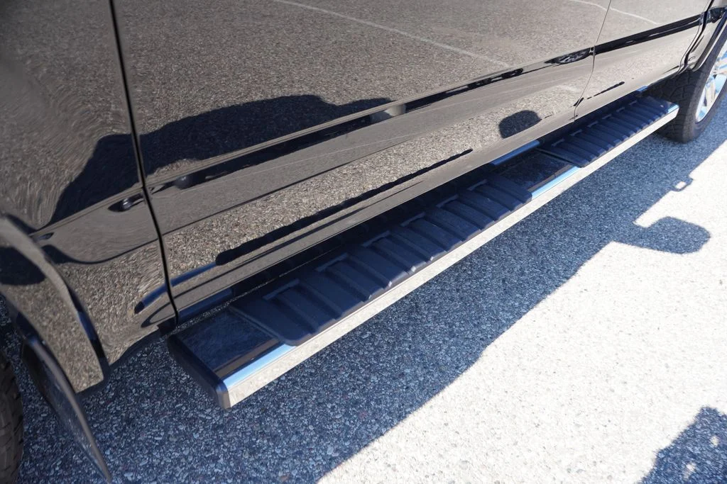 Used 2018 Black Ford Lariat image 14
