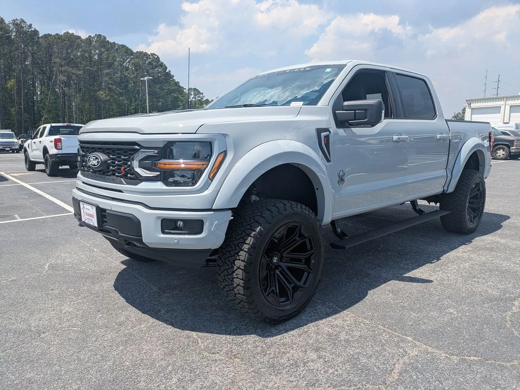 New 2026 Avalanche Ford XLT image 8