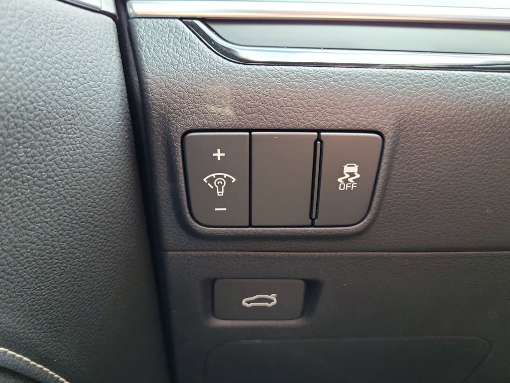 New 2026 Gray Kia GT-Line image 24