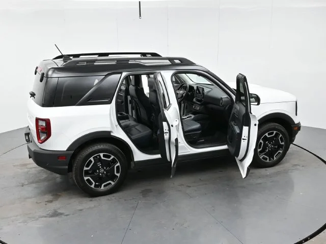 Used 2022 Oxford White Ford Outer Banks image 43
