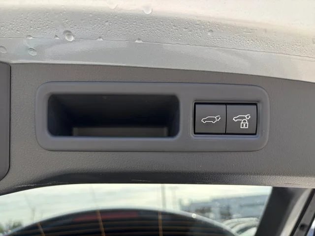 Used 2025 Silver Lexus 350 image 25