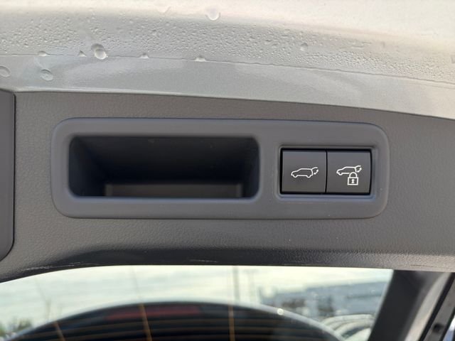 Used 2025 Silver Lexus 350 image 25
