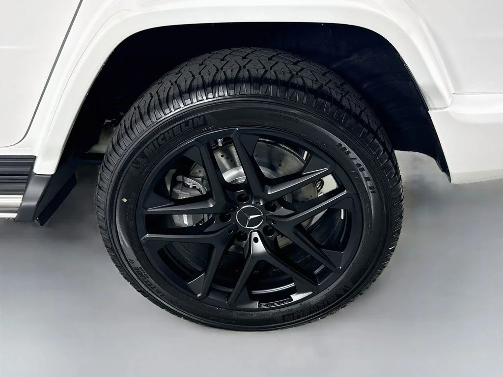 New 2027 Polar White Mercedes-Benz G 63 AMG® image 30