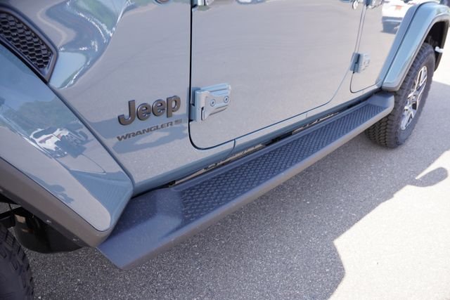 New 2026 Anvil Clear-Coat Exterior Paint Jeep Sahara image 10