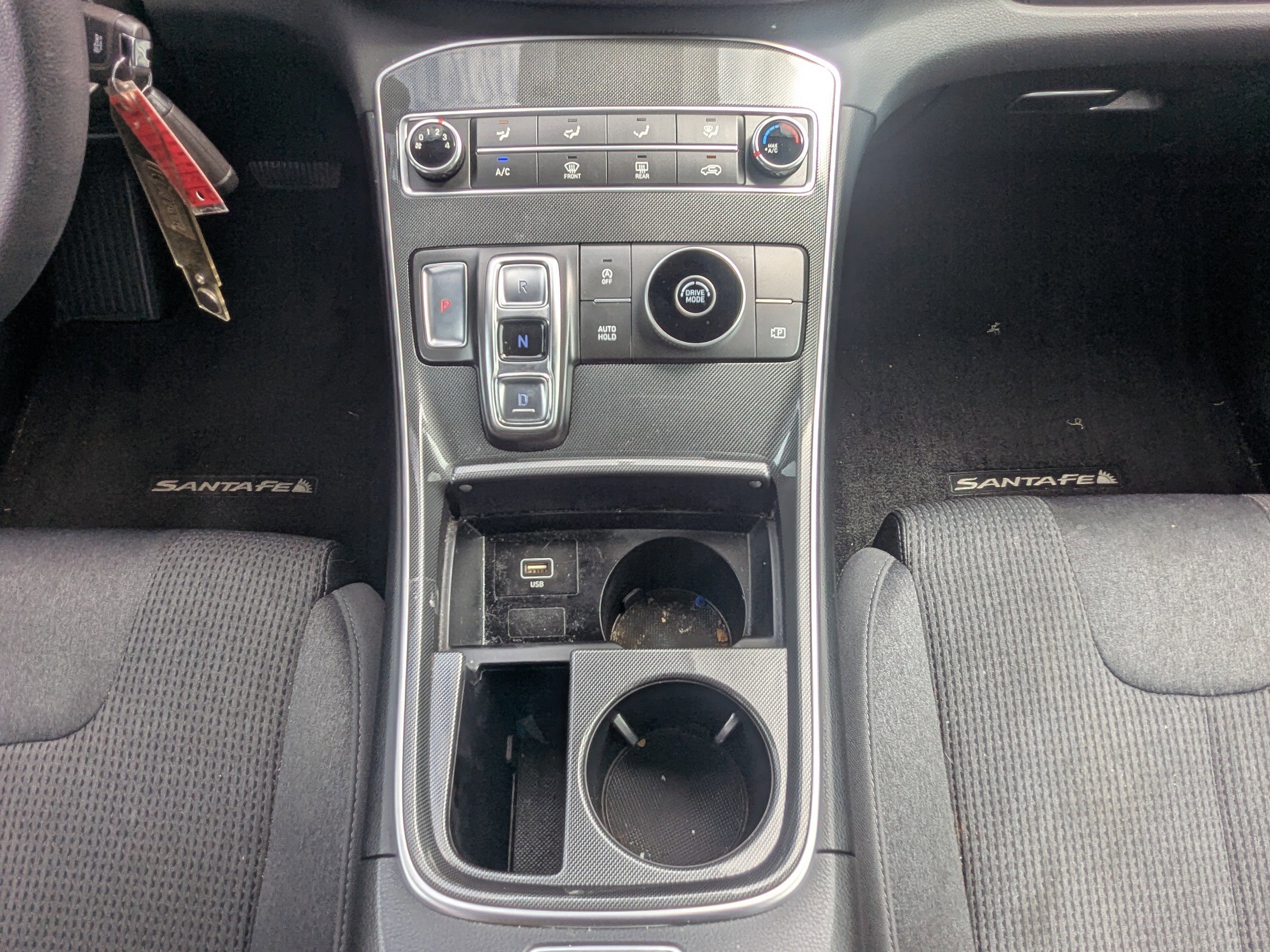 Used 2021 Quartz White Hyundai SE image 21