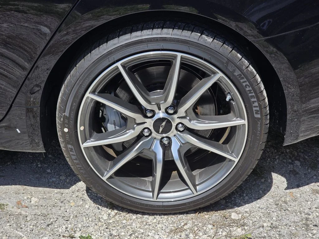 New 2026 Black Genesis 2.5T Prestige image 5