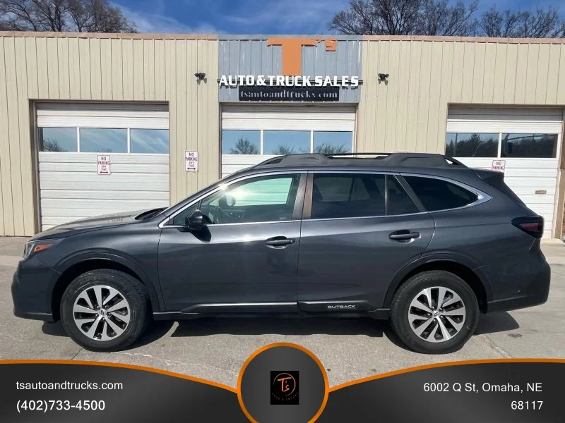 2022 Subaru Outback Premium's photo
