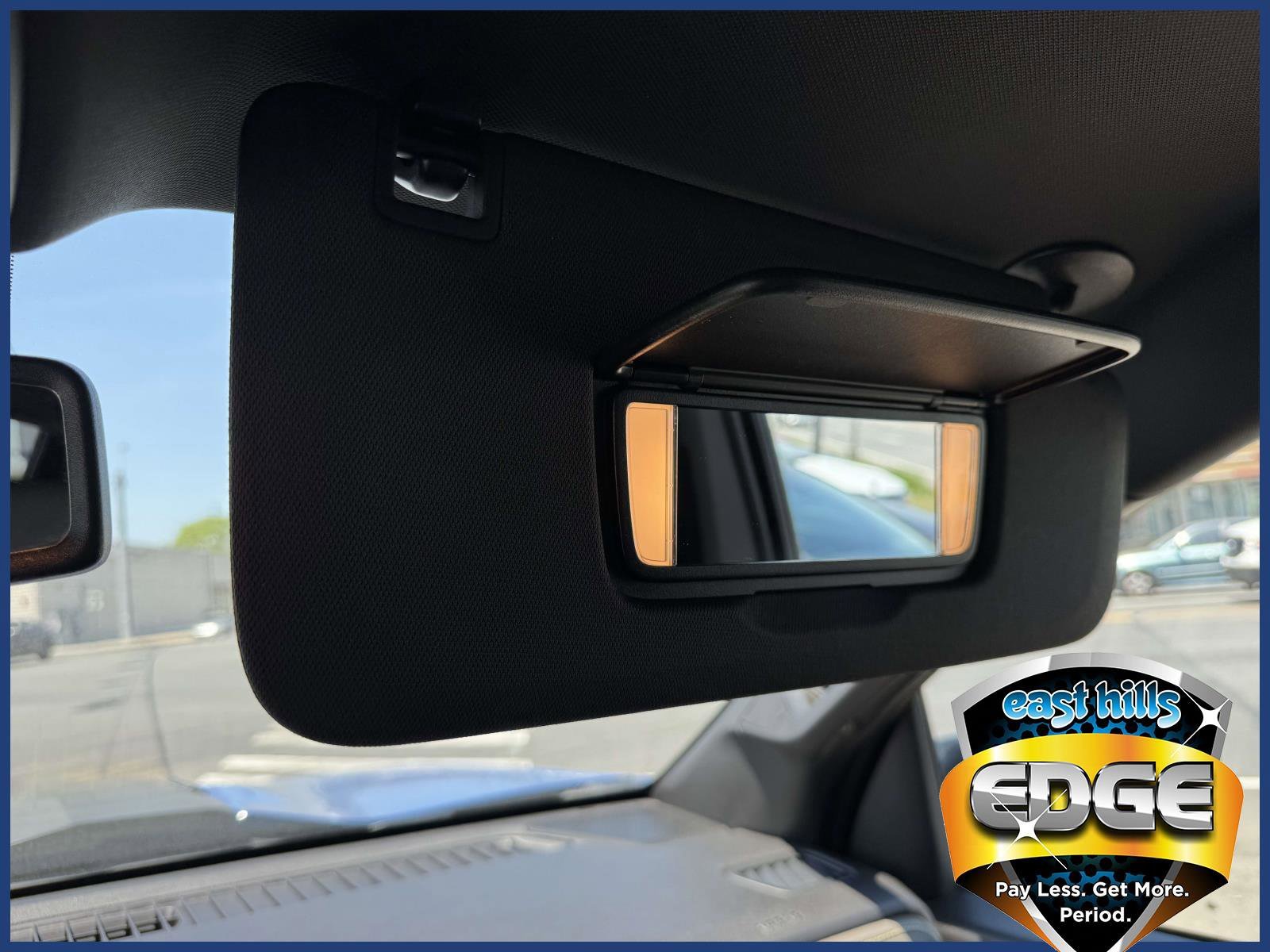 2025 Chevrolet Colorado ZR2 - Photo 29