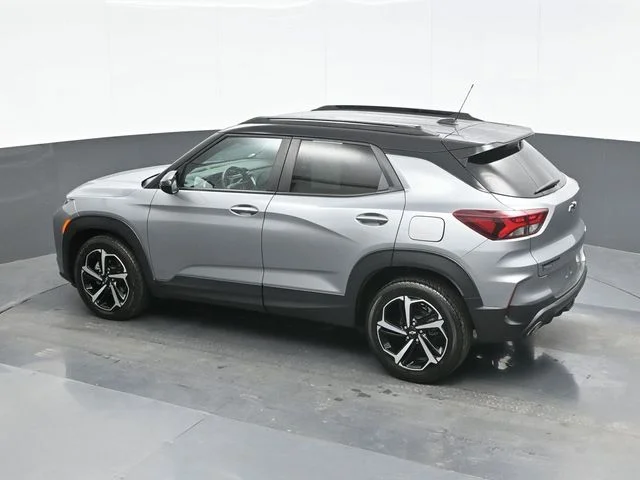 Used 2023 Gray Chevrolet RS image 11