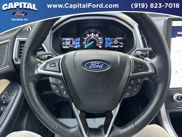Used 2023 Green Ford SEL image 34