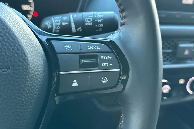 Used 2024  Honda Sport image 26
