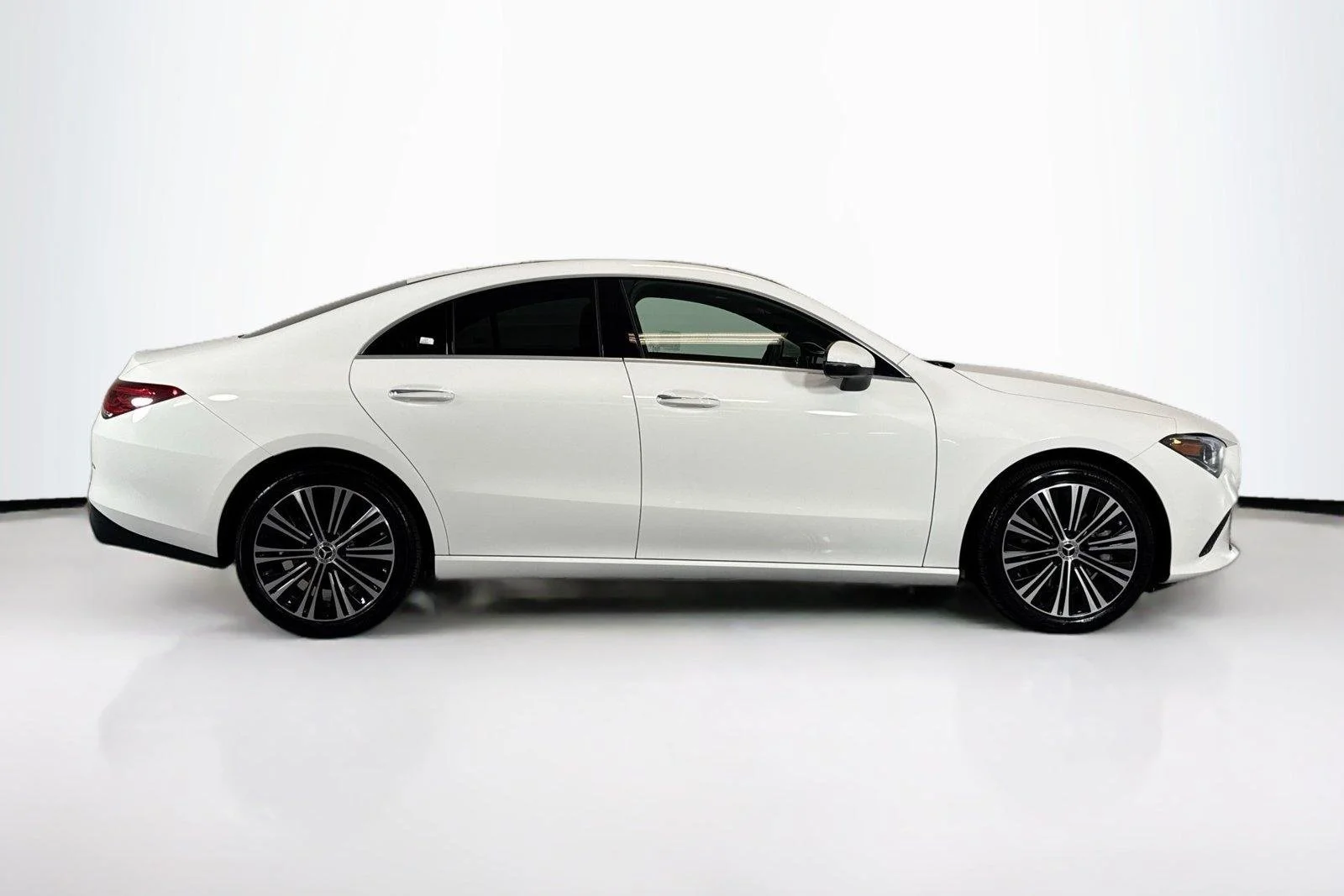 Used 2023 Polar White Mercedes-Benz CLA 250 image 4