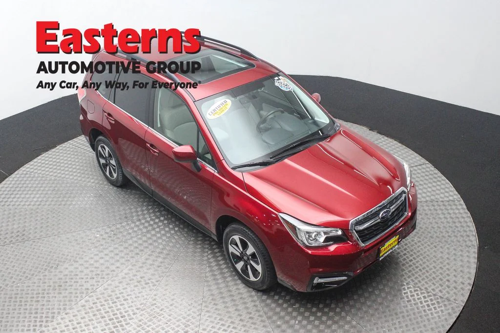 Used 2018 Red Subaru 2.5i Limited image 3