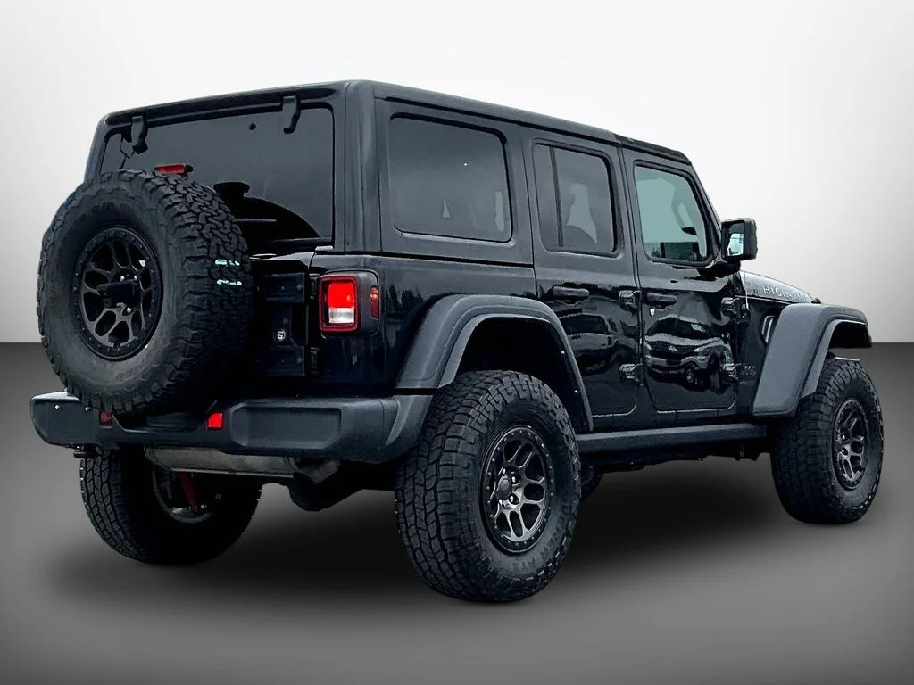 Used 2022 Black Jeep Unlimited High Tide image 6