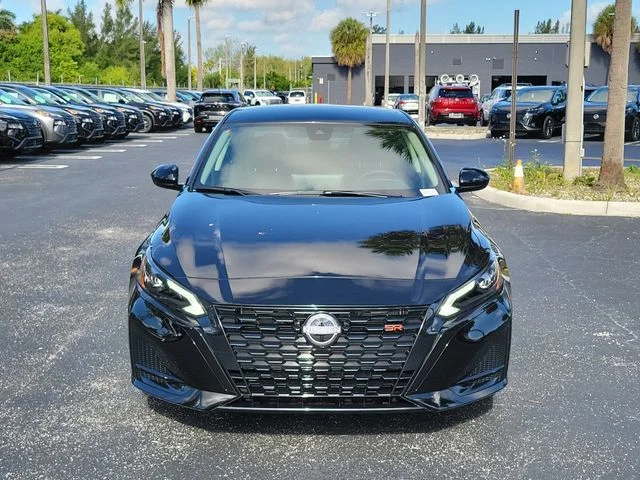 New 2026 Super Black Nissan SR image 2
