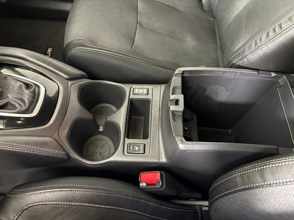 Used 2018 Silver Nissan Hybrid SL image 33