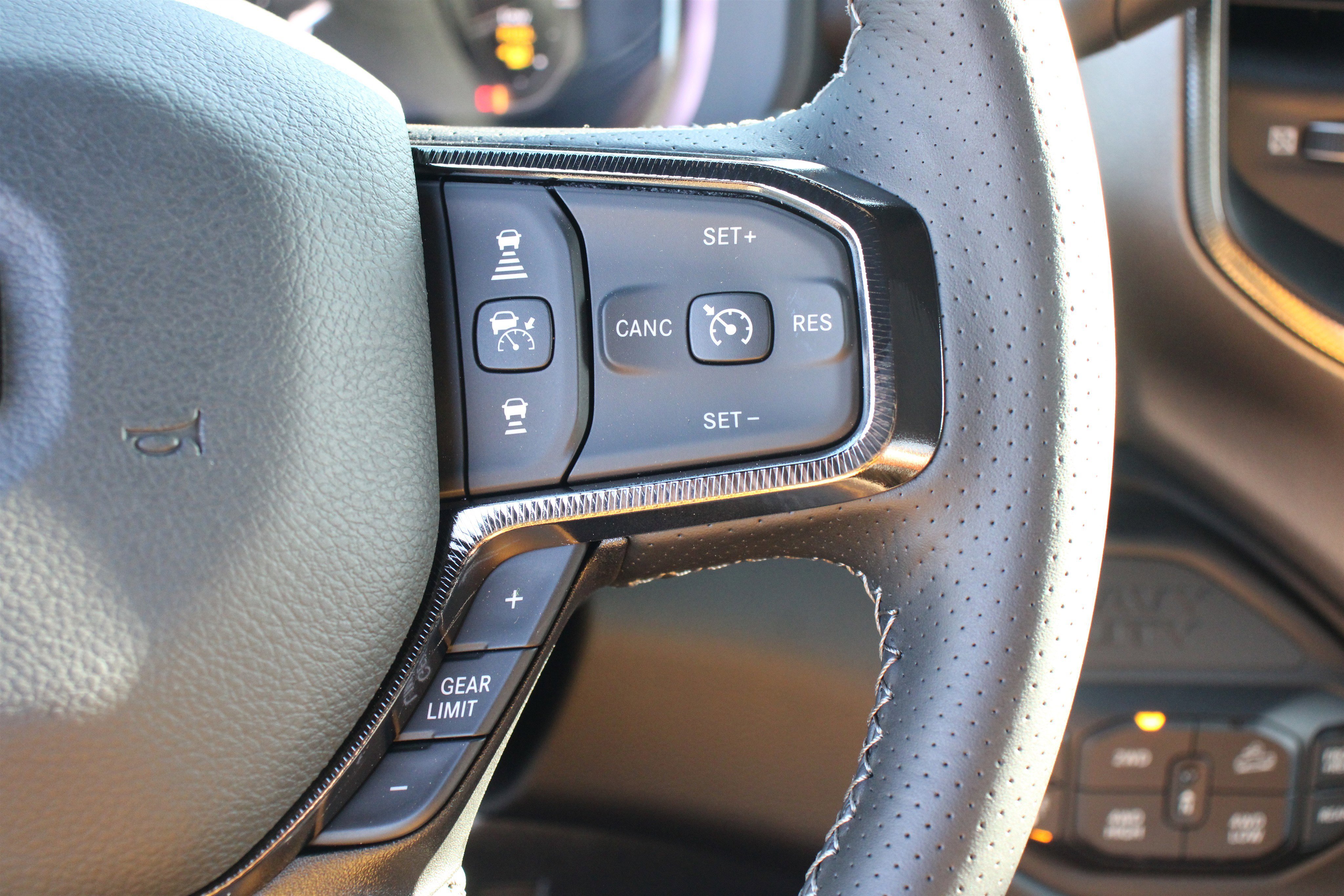 2025 RAM 2500 Power Wagon - Photo 10