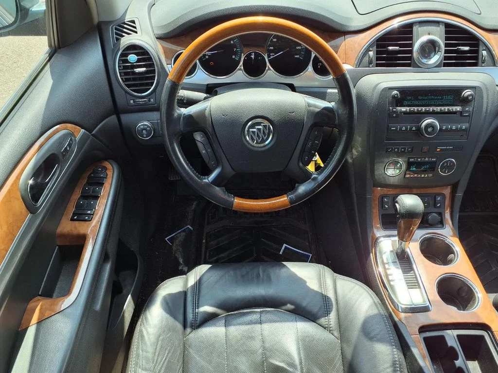 Used 2009 Green Buick CXL image 11