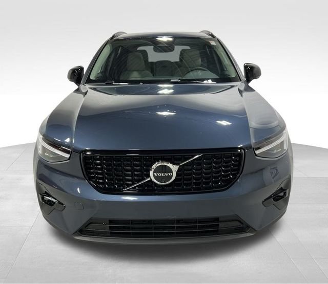 2026 Volvo XC40 Ultra - Photo 3