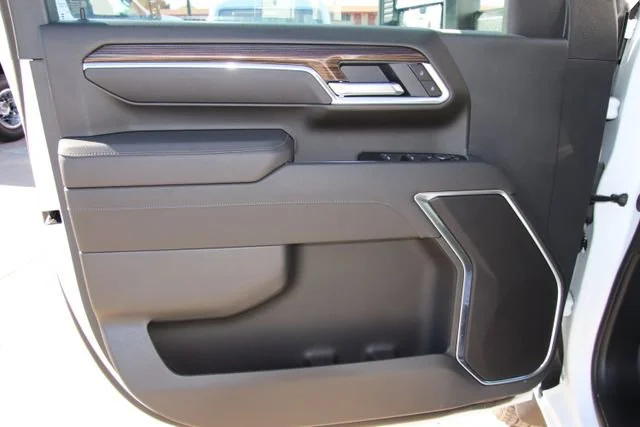 2026 Chevrolet Silverado 3500 HD LT - Photo 12