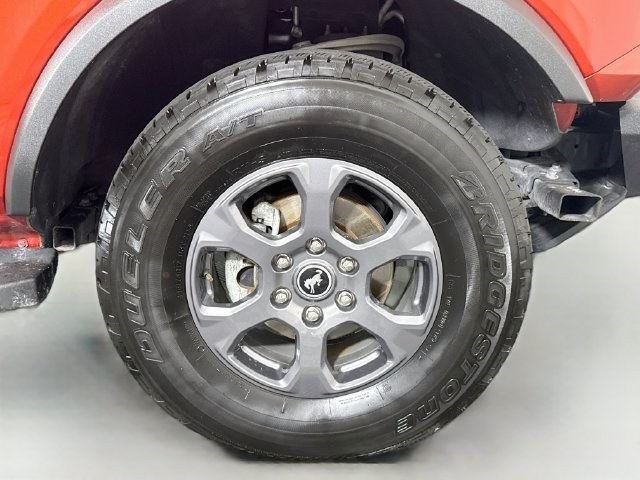 Used 2022 Hot Pepper Red Metallic Tinted Clearcoat Ford Big Bend image 28